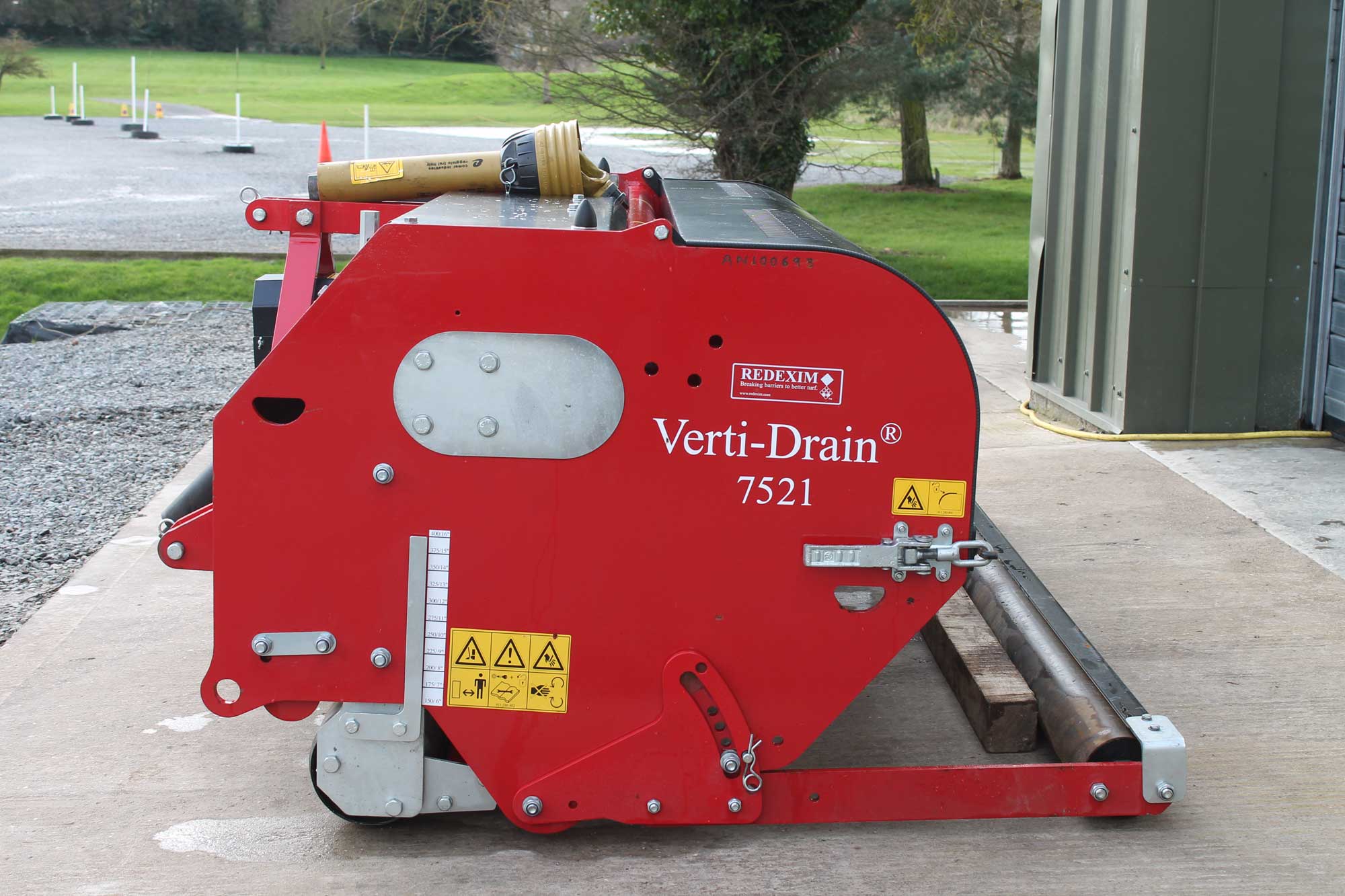 Charterhouse Vertidrain 7521 for Sale | Fineturf