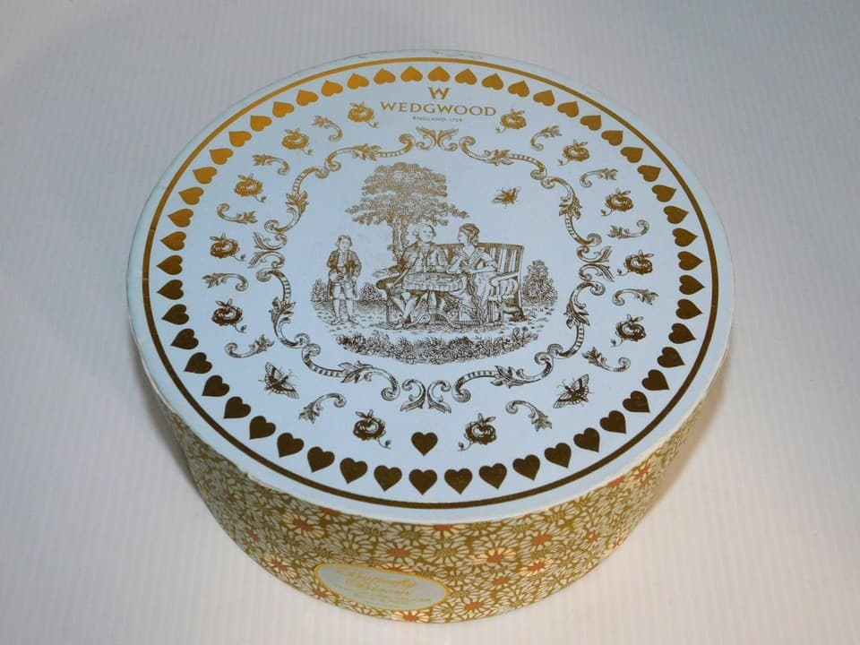 WEDGWOOD SPRING BLOSSOM BUTTERFLY BLOOM CUP & SAUCER IN BOX SET #1 | eBay