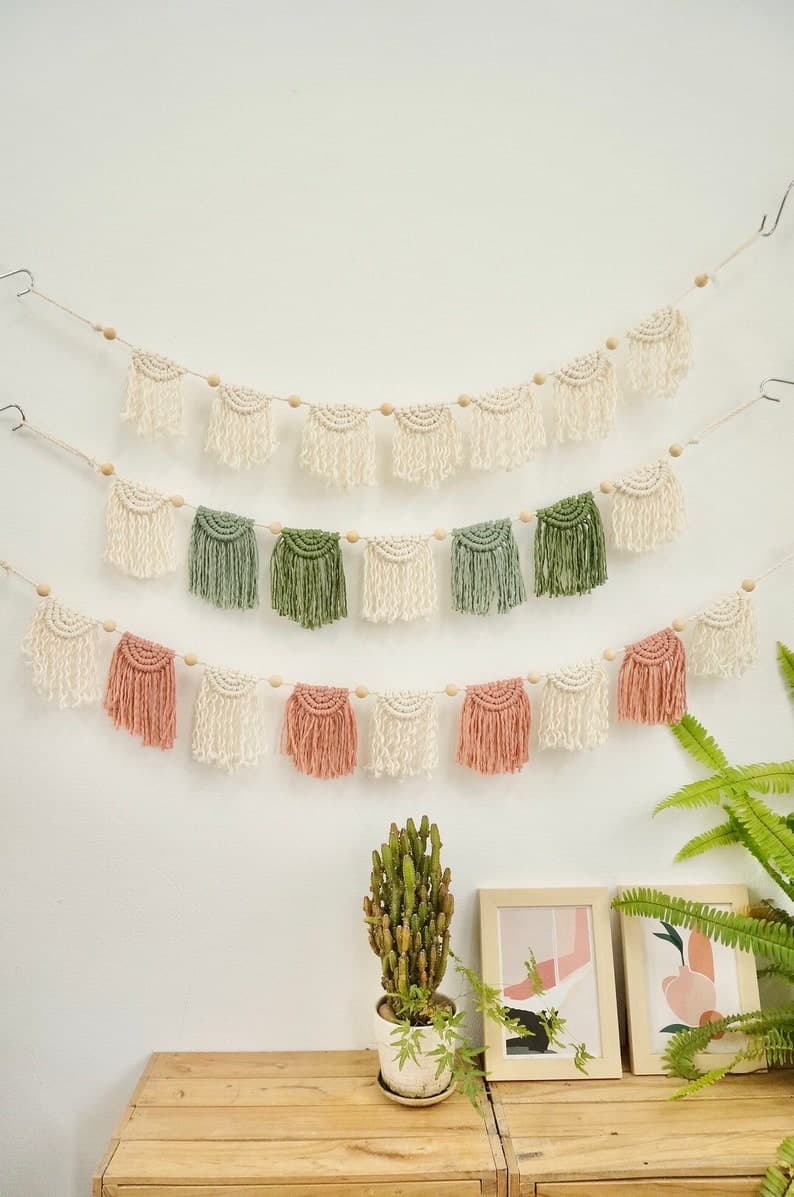 Custom Macrame Garland: Colorful Boho Bunting, Teen Room Decor - Etsy