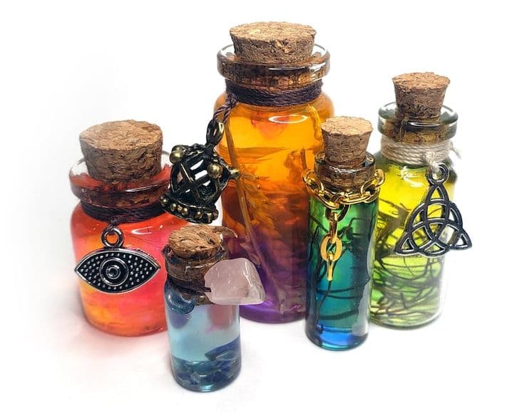 MINI Potion Bottles randomized 5ct Decorative Prop Fantasy Witch Wicca ...