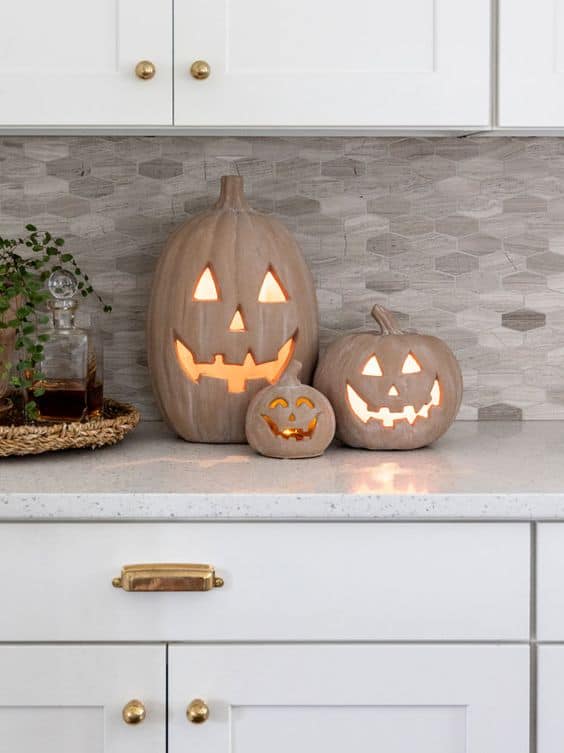 Cox & Cox Ribbed Terracotta Pumpkin