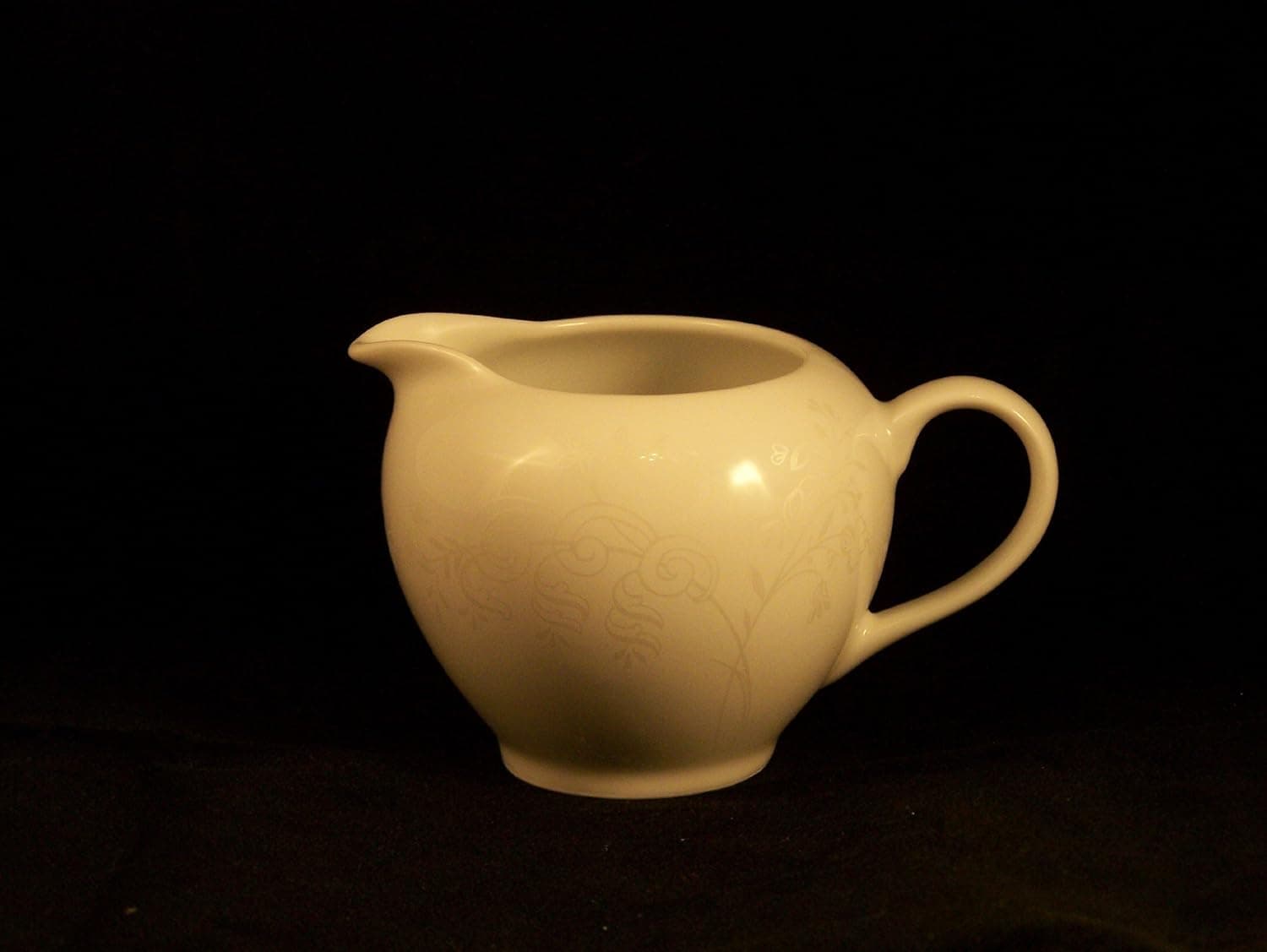 Amazon.com | Royal Doulton Floral Whispers Creamer: Creamers