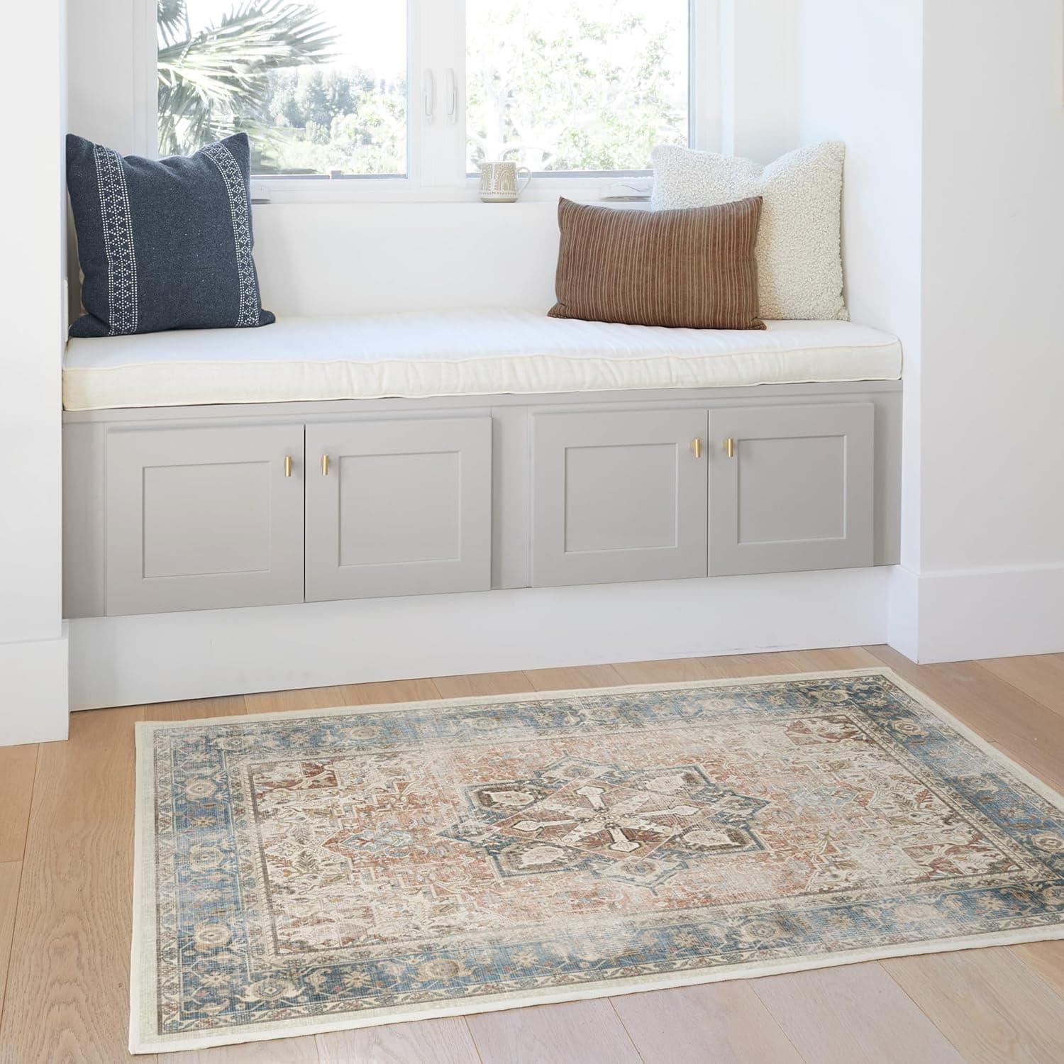 Amazon.com: RUGGABLE Washable Vintage Area Rug – Kamran Coral 4x6 ...