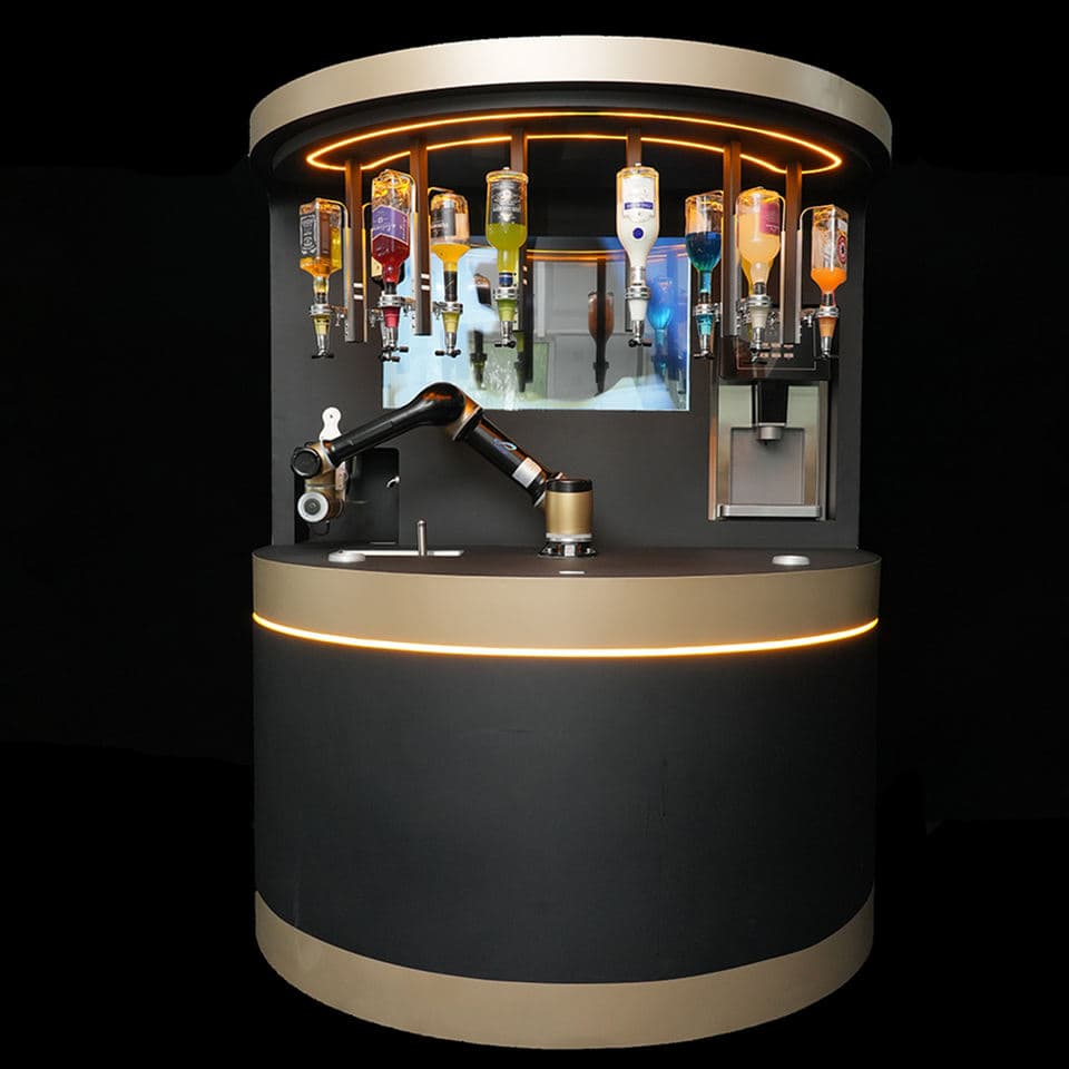 Smart Cocktail Robot - Fully Automatic Bartending Machine