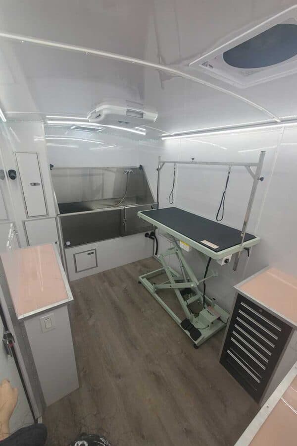 Dog Grooming Trailer Conversion, Mobile Grooming Trailers