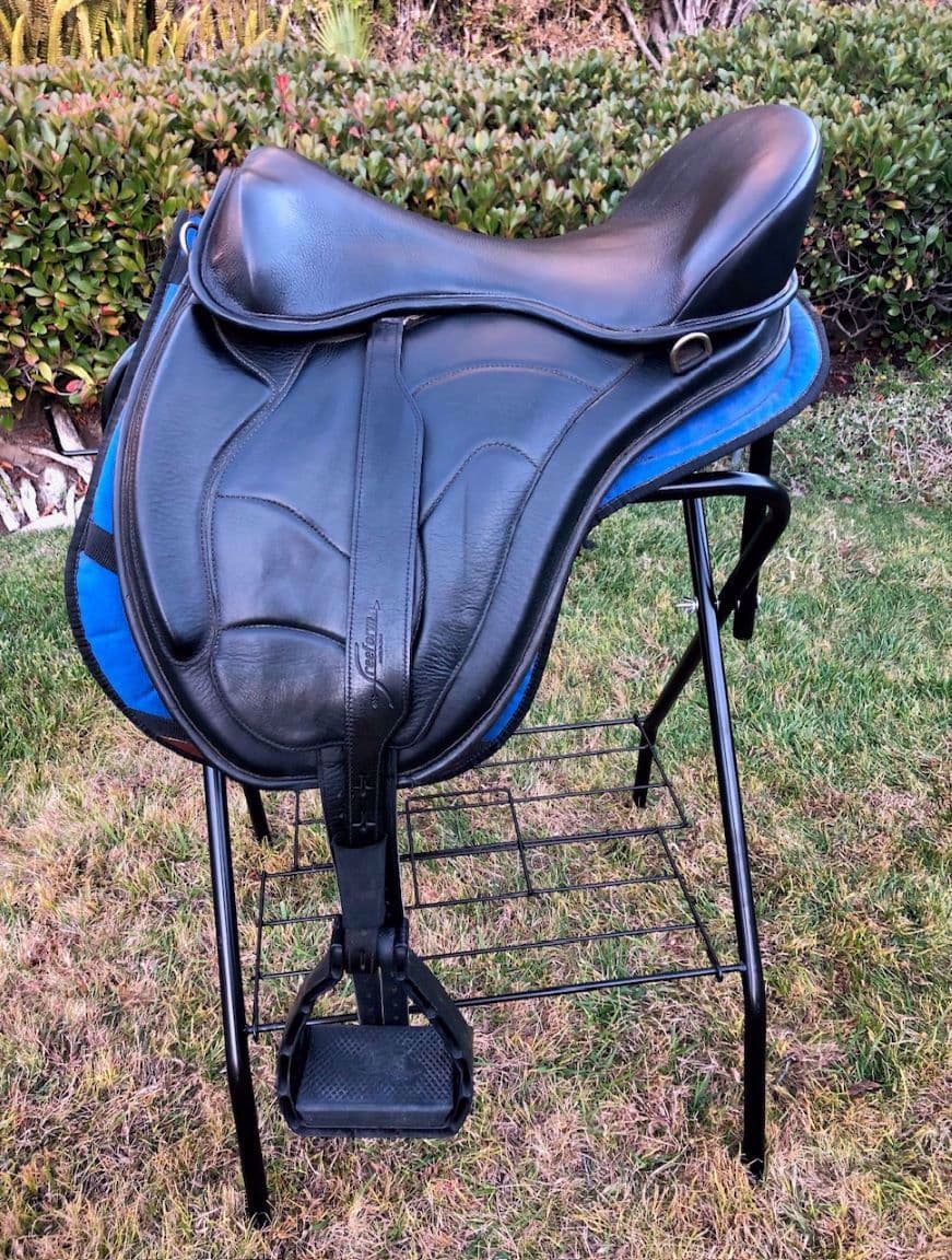 Moss Rock Endurance-Freeform Classic Trail Saddle