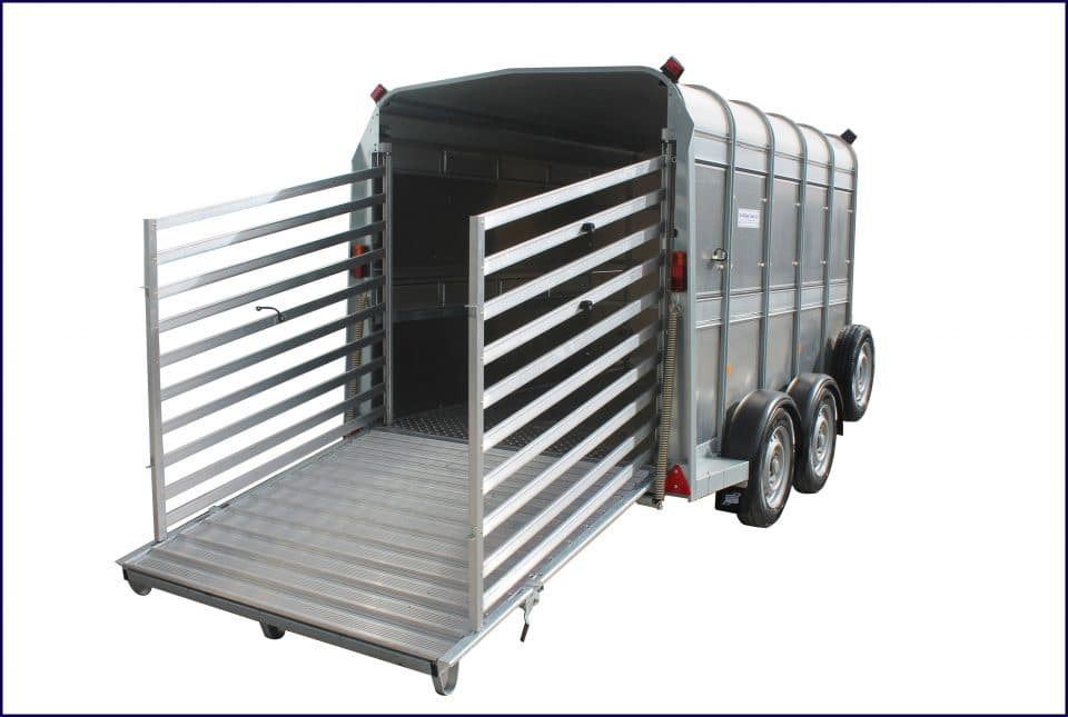 TA510 10 IFOR WILLIAMS LIVESTOCK TRAILER - West Wood Ifor Williams Trailers