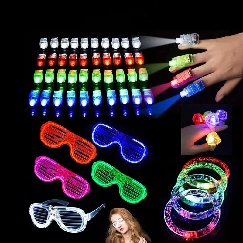 100pcs-pack-Glowing-projection-Lights-Flashing-Light-Up-Ring-Toys-LED ...