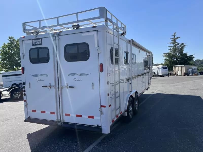 2006 Sundowner Trailers LQ 3H 8011 HORIZON SIERRA Horse Trailer in ...