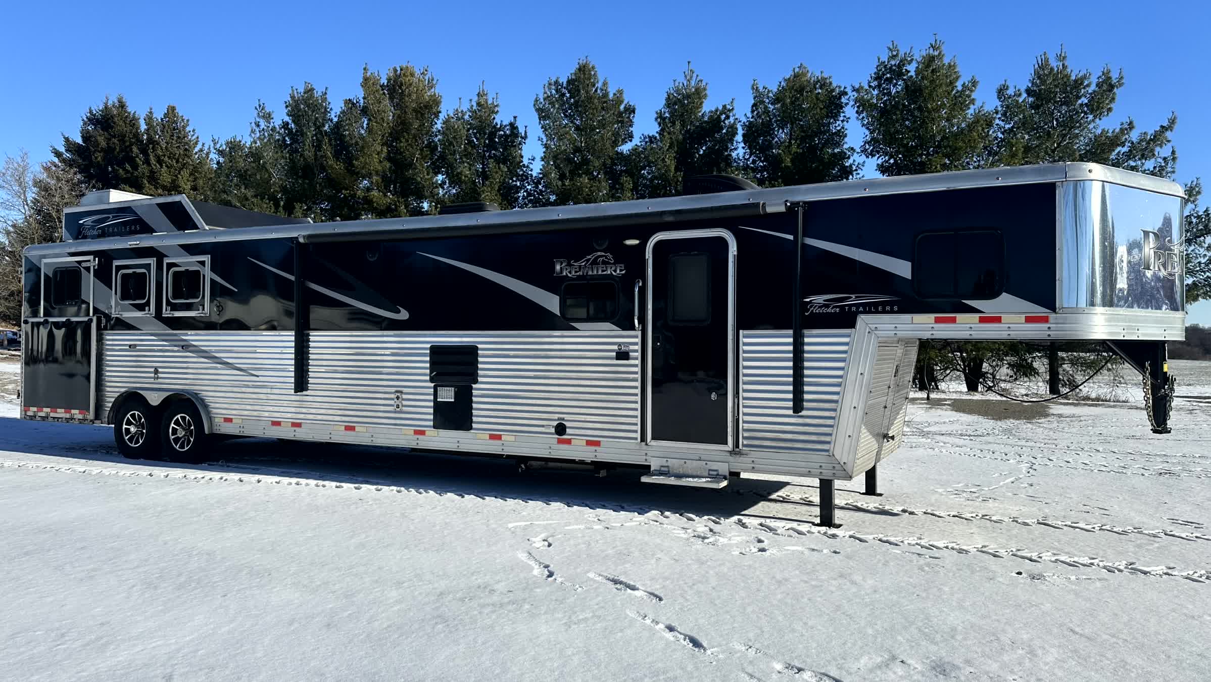 Living Quarters – Fletcher Trailers