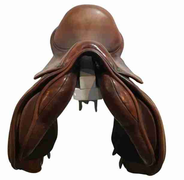 County Innovation Adjustable Gullet Saddle