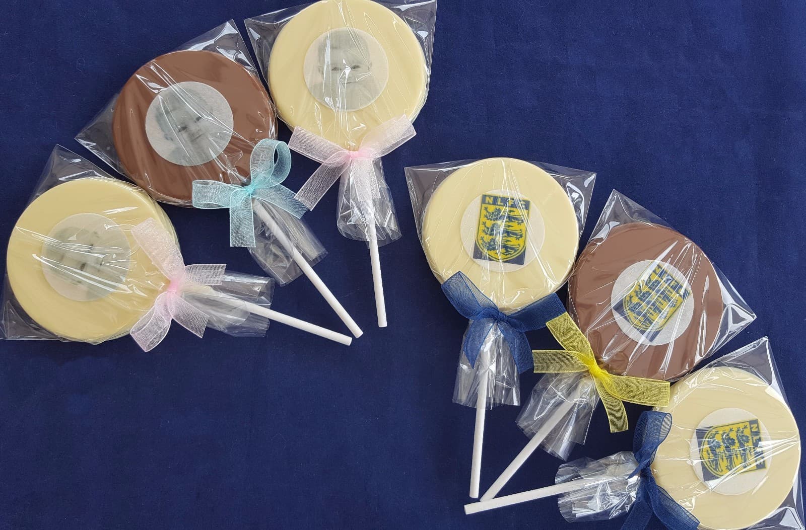 OWN PHOTO/LOGO PERSONALISED CHOCOLATE LOLLIPOPS/SWEETS PARTY …