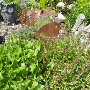 Rusty Metal Robin Garden Gift / Rustic Robin Bird Planter Stake / Rusty ...