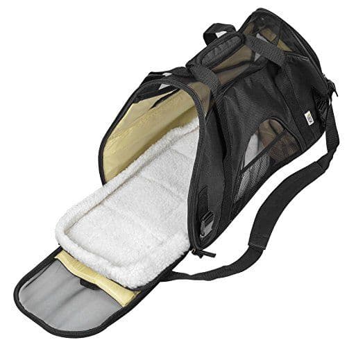 TravelDog Pet Carrier Mesh Ventilation - Soft Washable Fleece Bed - Cat ...