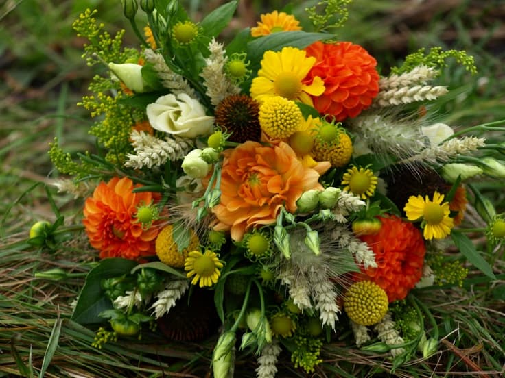 Autumnal hand tied bouquet by Clare Ashcroft Floral Design | Flower ...