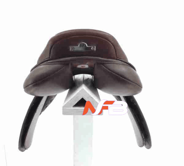 Top Jumping Saddles in 2025: Pessoa Gen-X, Bates Caprilli, and ...