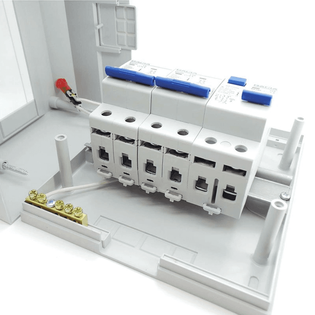 Consumer Unit - 25A RCD‚ 10A & 6A double pole MCB - nohma.com ⚡