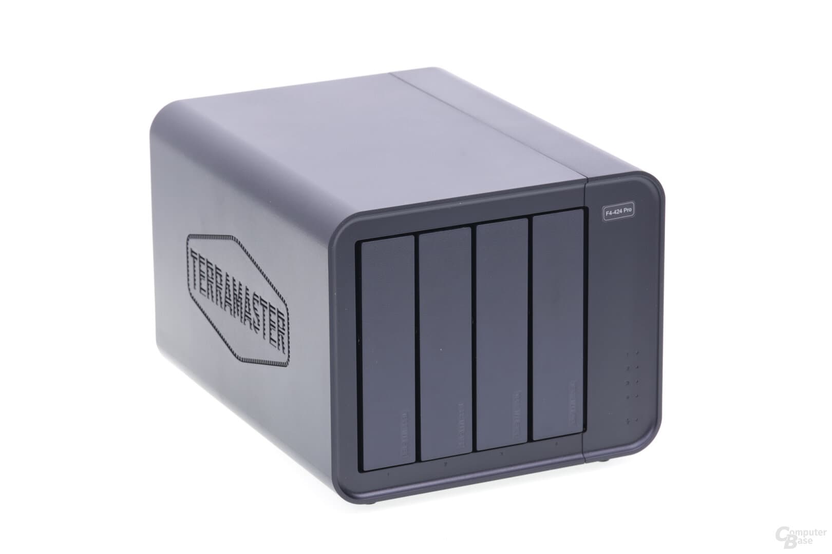 TerraMaster F4-424 Pro NAS im Test - ComputerBase