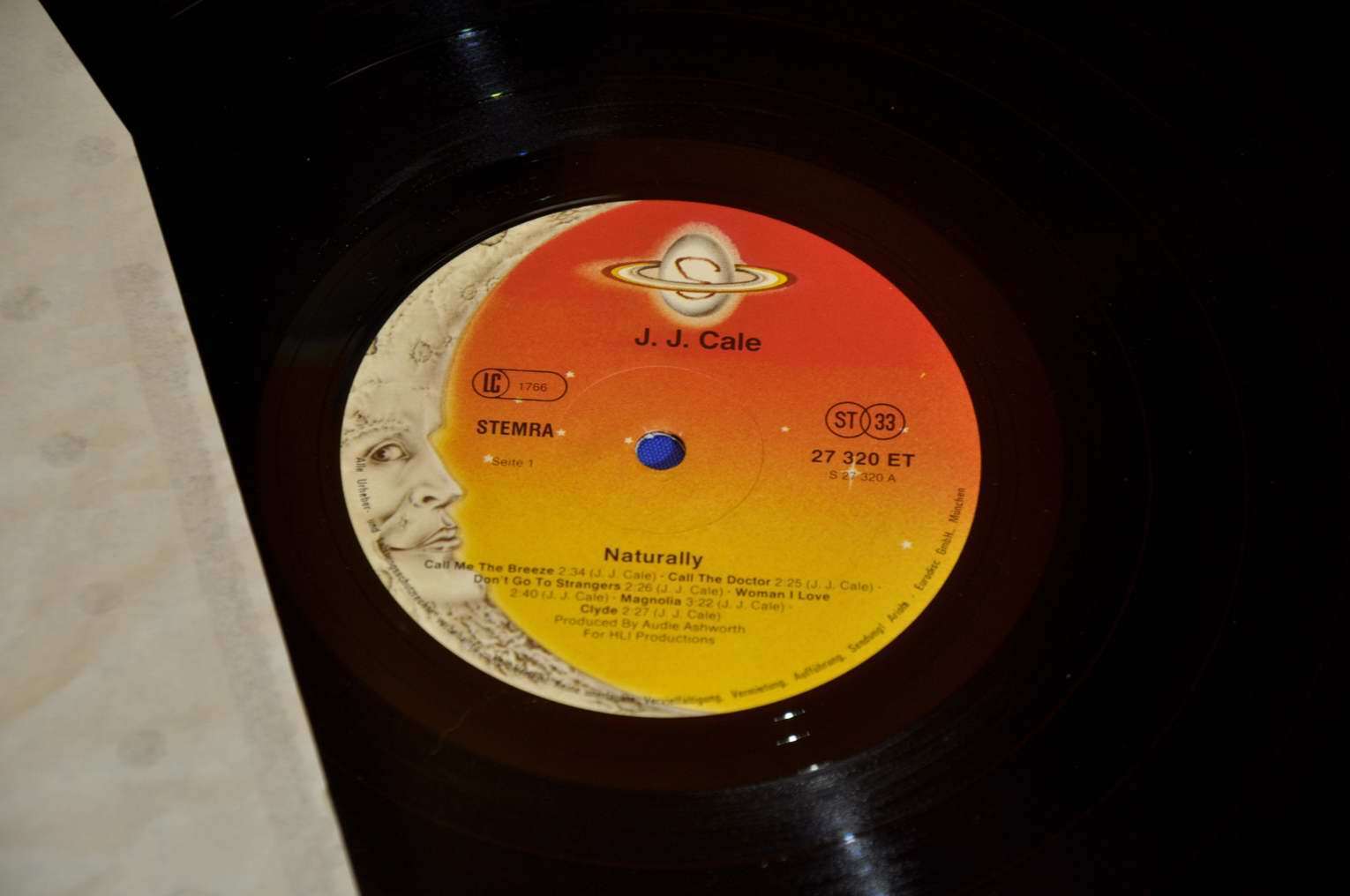 J. J. Cale Naturally Shelter 27 320 ET Vinyl - bei KuSeRa Shop