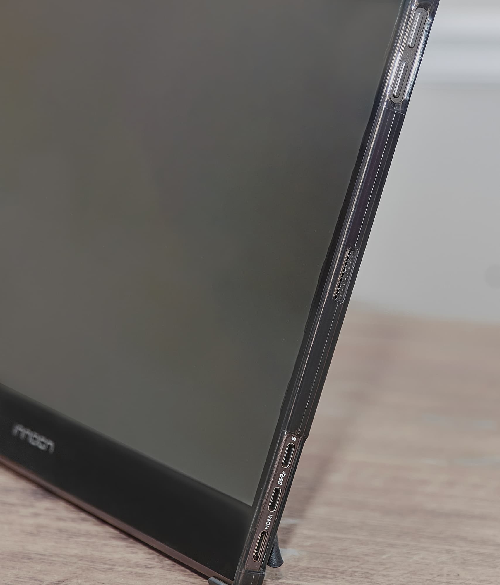 INNOCN 15K1F 15.6" inch OLED portable monitor review - The Gadgeteer