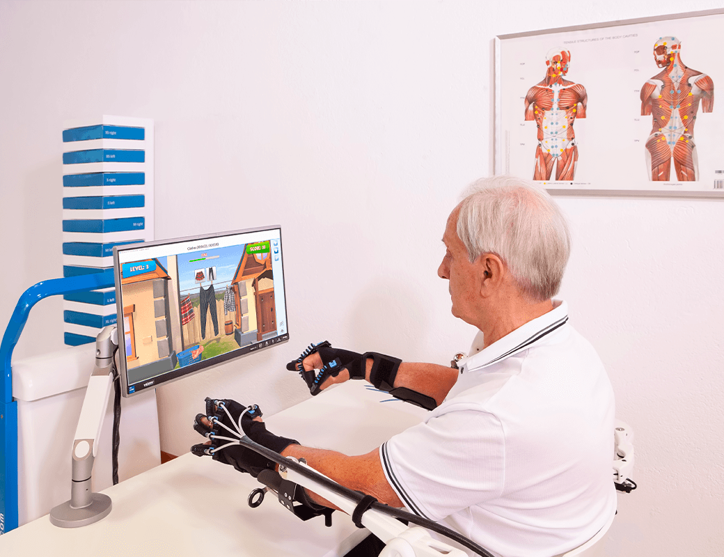 Gloreha Sinfonia, robotic hand rehabilitation device | Villa Beretta