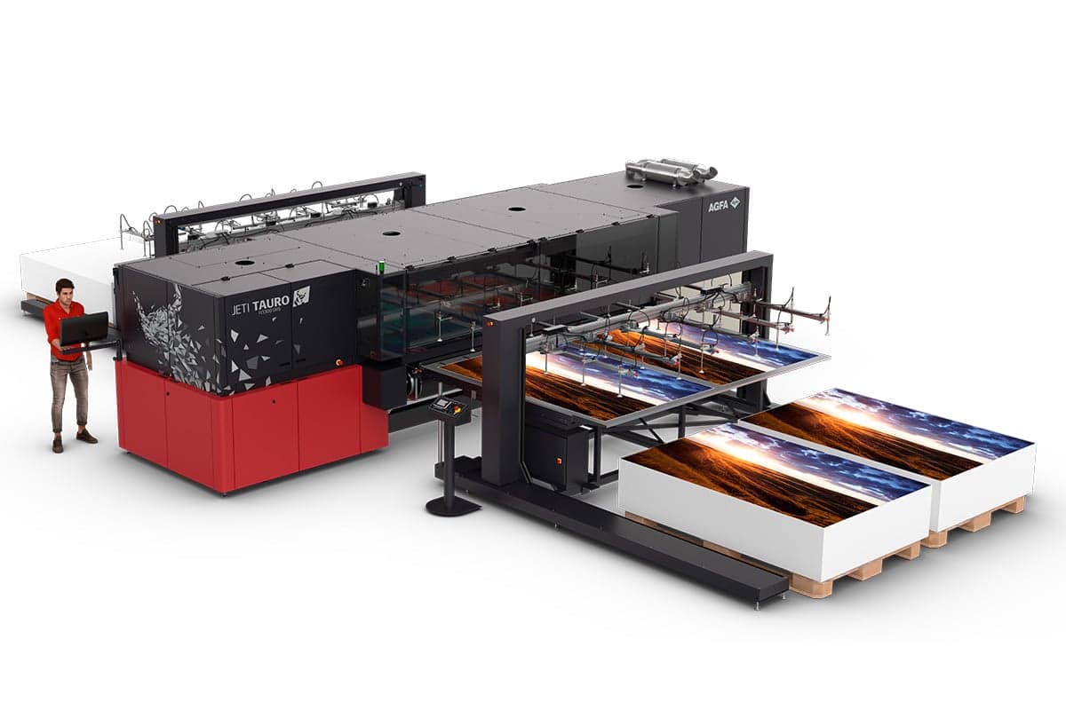 Agfa Jeti Tauro H3300 LED range - Hybrid large-format UV inkjet printers