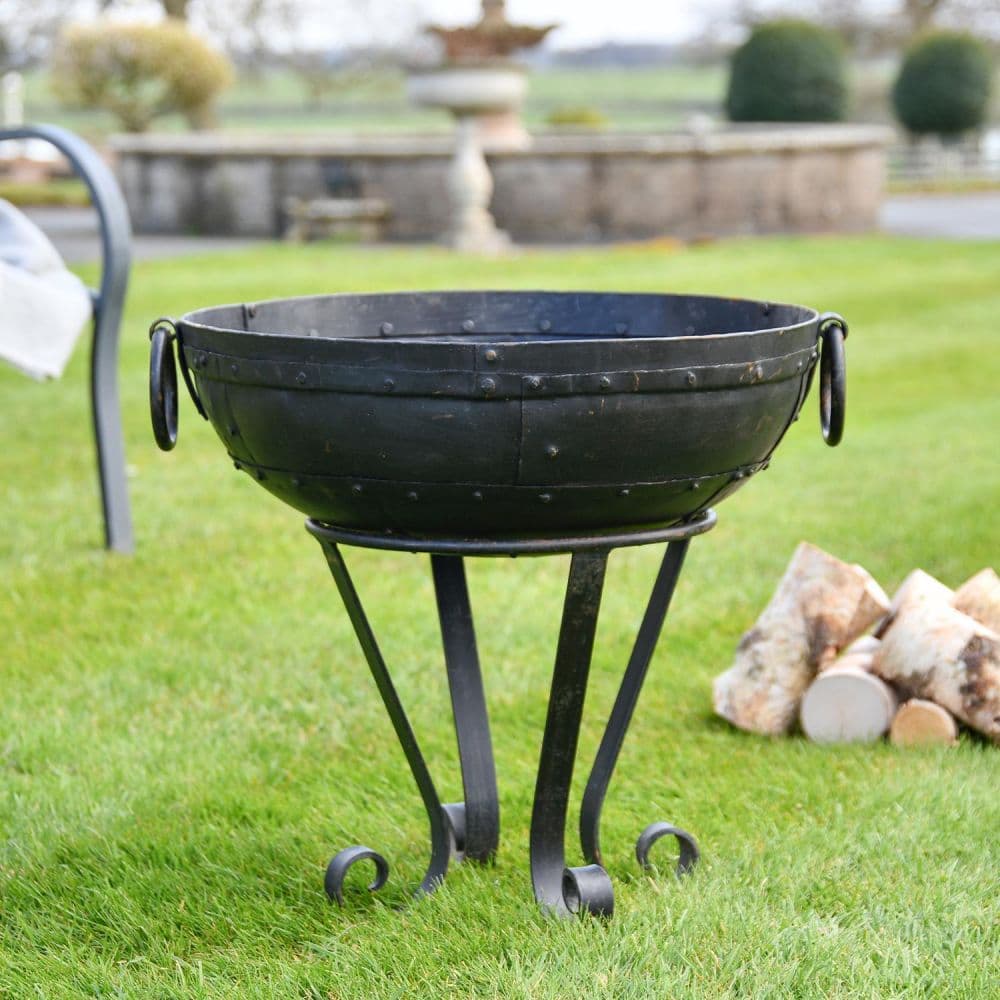 Fire Pits, Kadai Bowls & Outdoor Cooking | Black Country Metalworks
