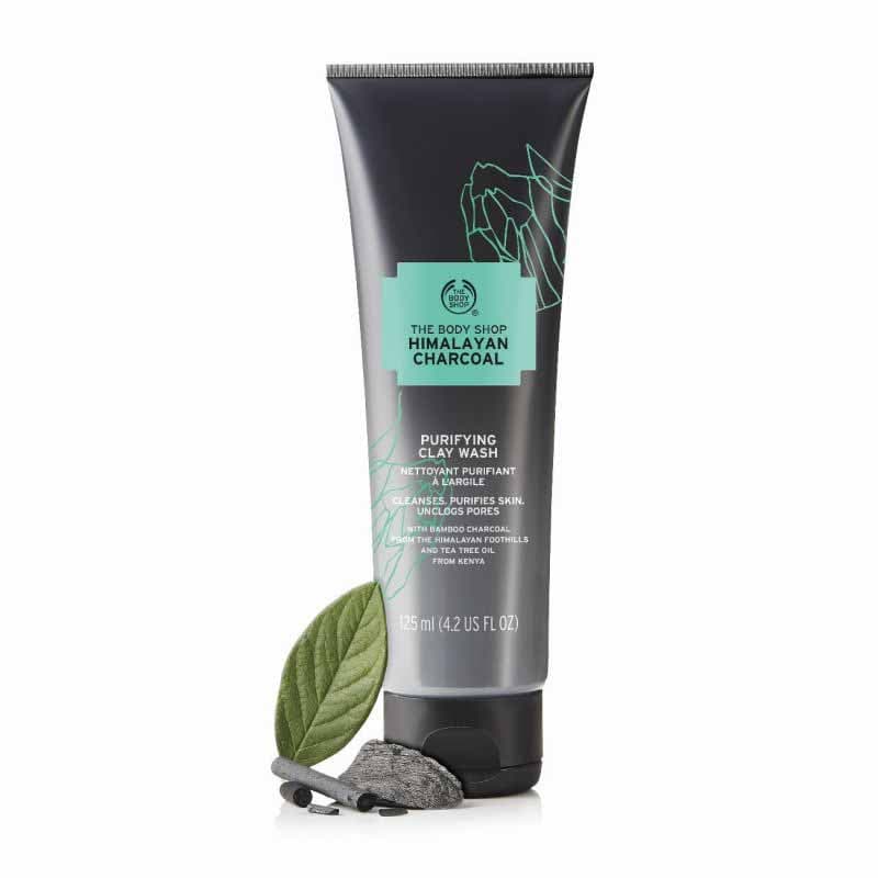The Body Shop Himalayan Charcoal Purifying Clay Wash 125ml - Eshaistic.pk