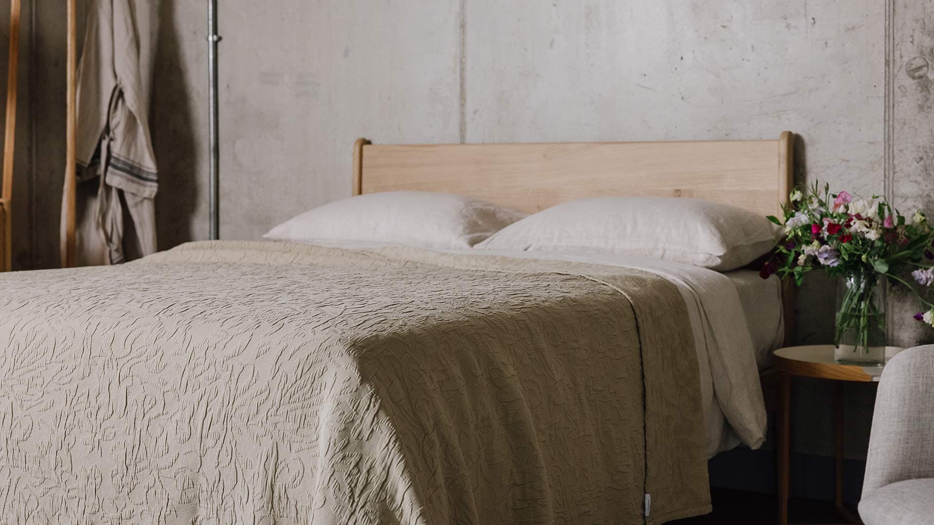 Textured Floral | Luxury Cotton Bedspreads | Natural Bed Company