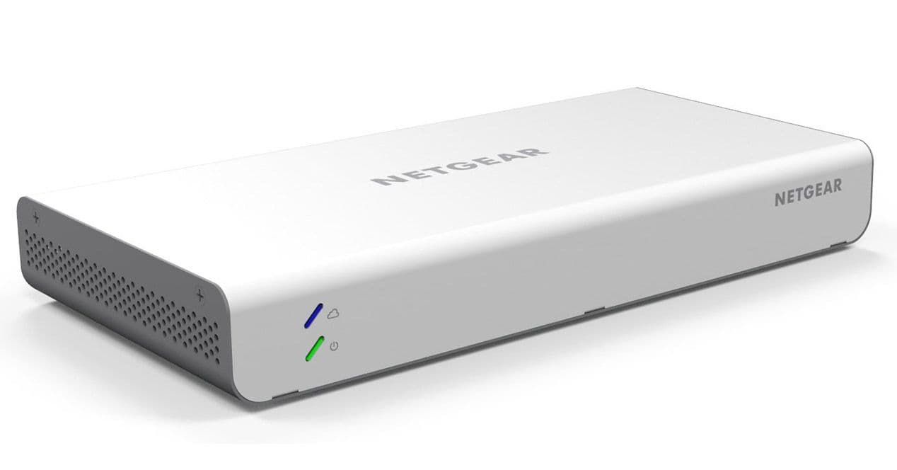NETGEAR GC110P: Análisis switch 8 puertos Gigabit PoE, SFP y Cloud