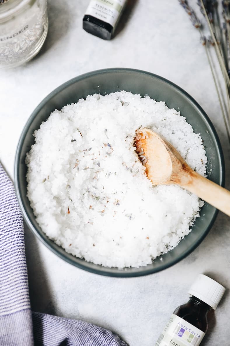 Tisserand Aromatherapy The Body Scrub