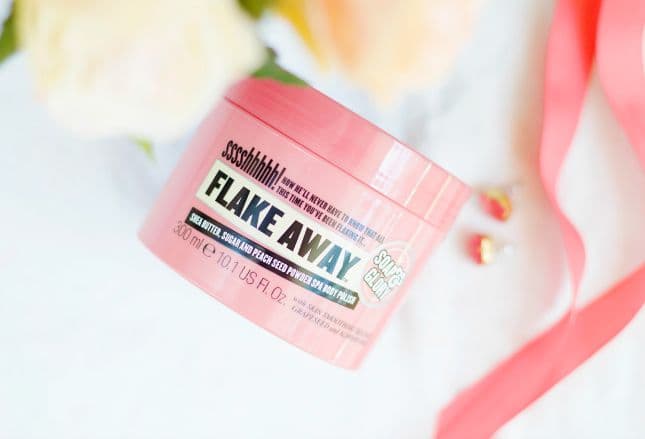 Soap & Glory “Flake Away” Body Polish – THIRTEEN THOUGHTS