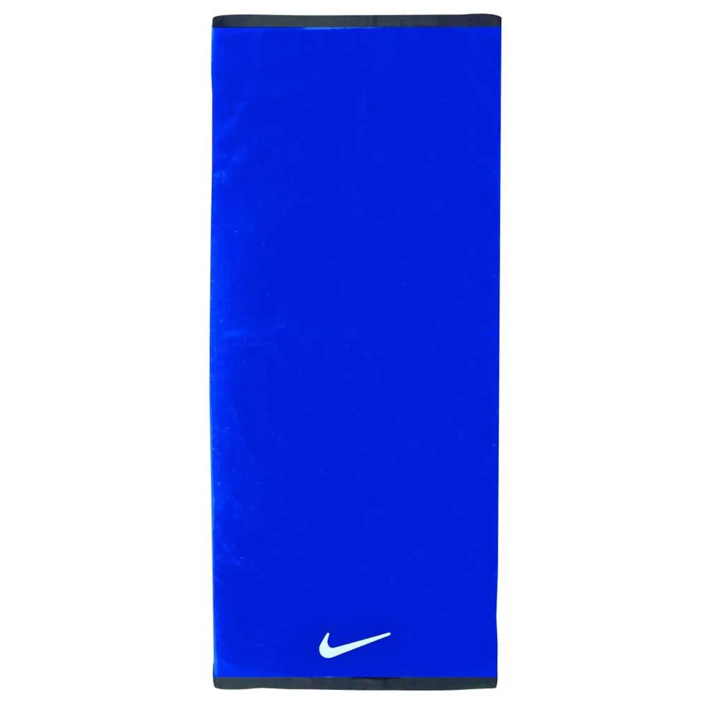 Nike Fundamental Towel