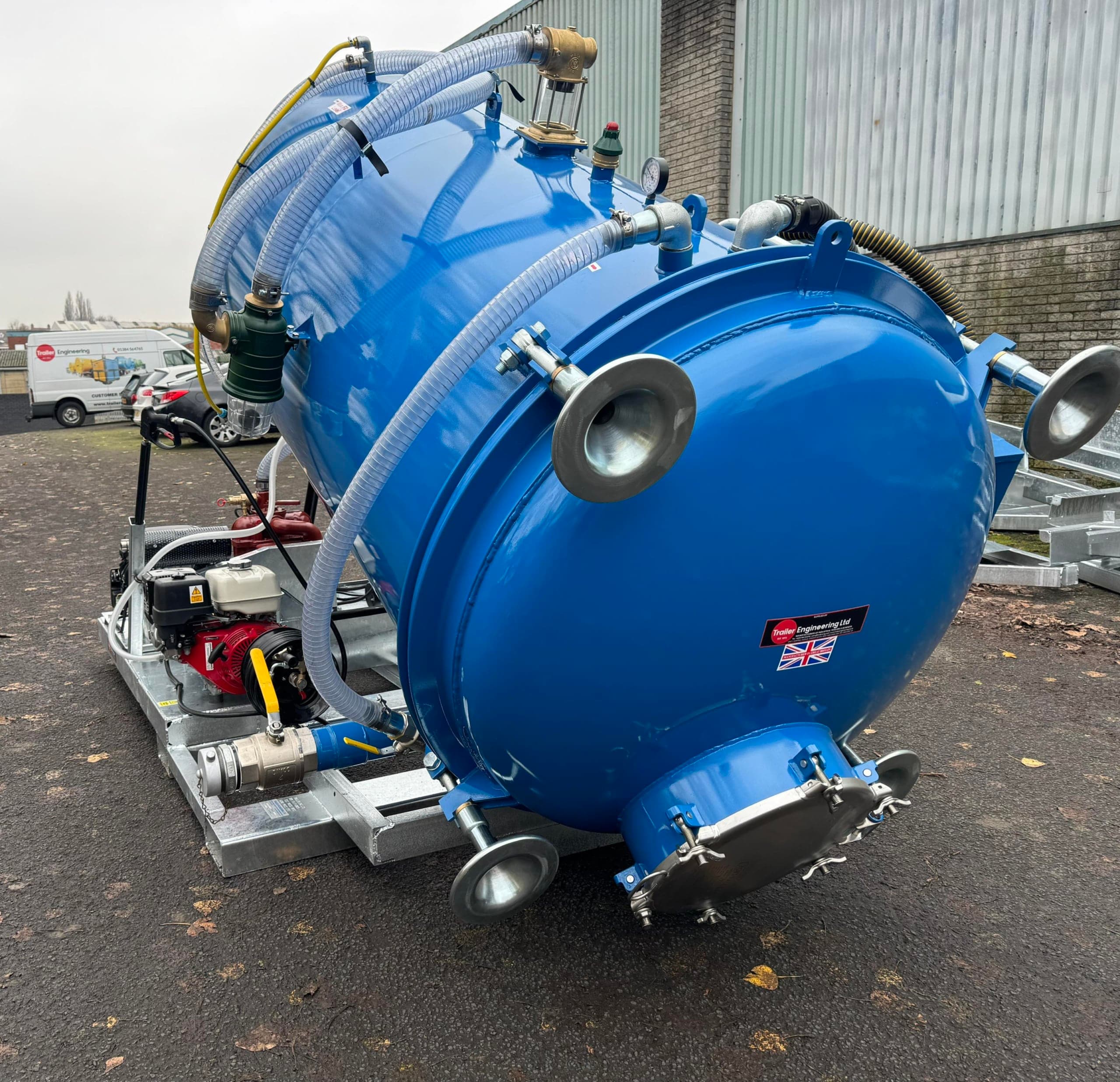3000L Tipping Twin Vacuum Tanker - Trailer Engineering